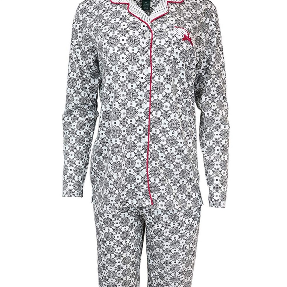 NWT! Laura Ashley Women’s Pajama Set, Size M